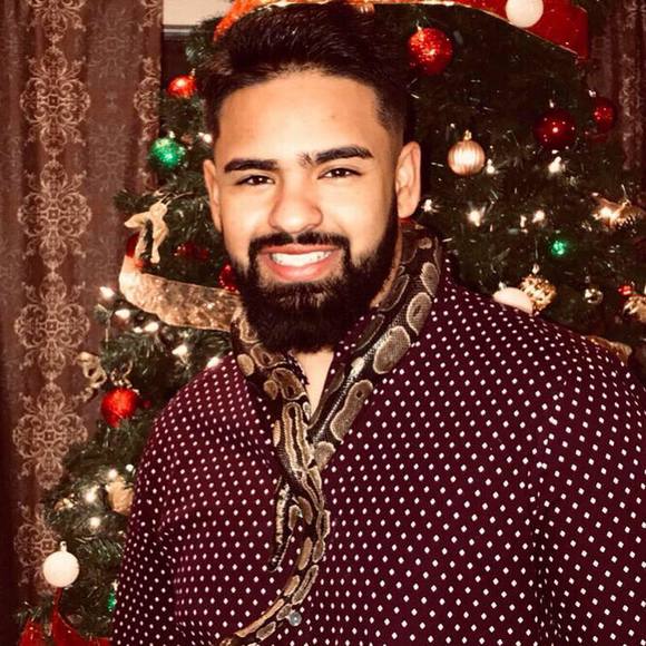 Meet your Posher, Jonathan - Picture 1 of 1